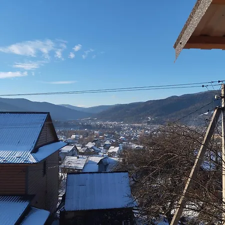 на долоні 2 *